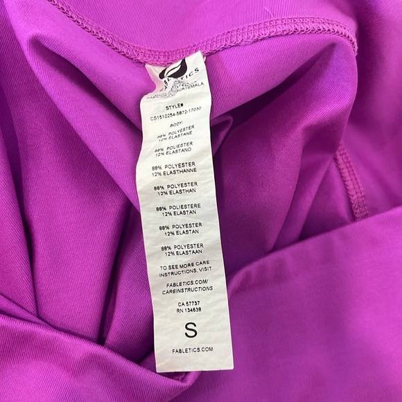 Fabletics leggings - Picture 3 of 3